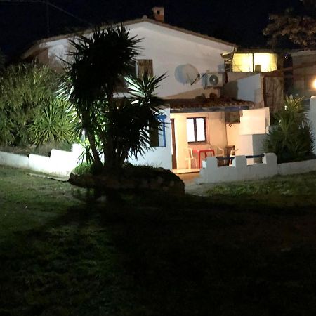 Sarrala Appartement Tertenìa Buitenkant foto