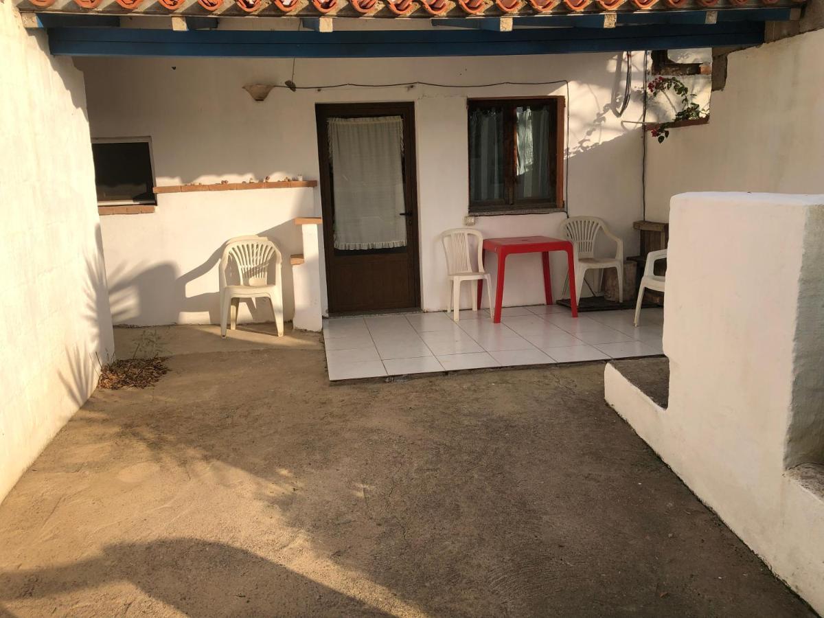 Sarrala Appartement Tertenìa Buitenkant foto